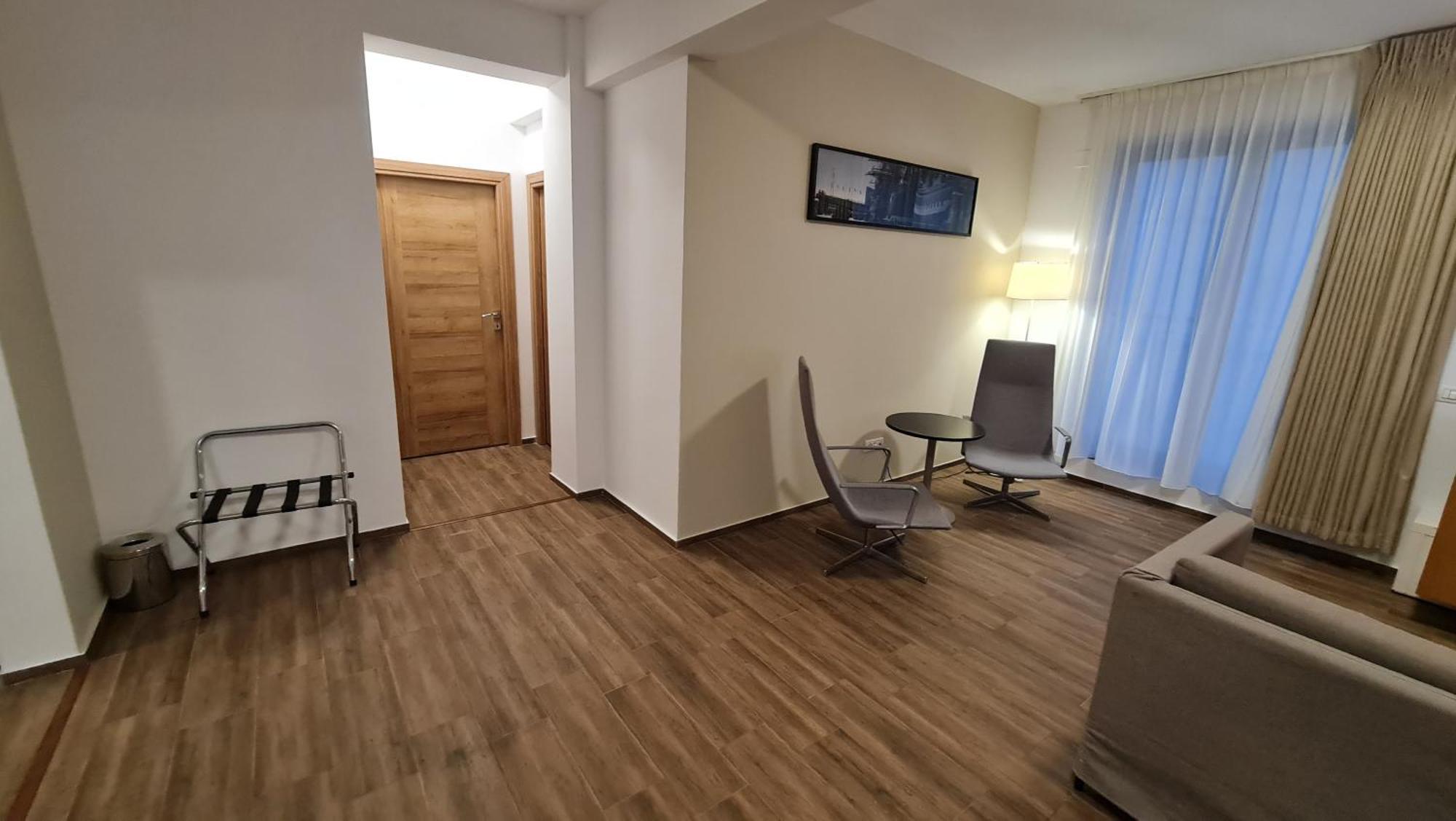 Jafar Resort 11 Penthouse Timişoara Buitenkant foto